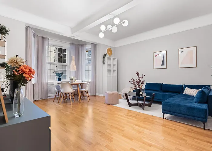 Modern Apartment - Luxury Neighborhood - 4 Pax