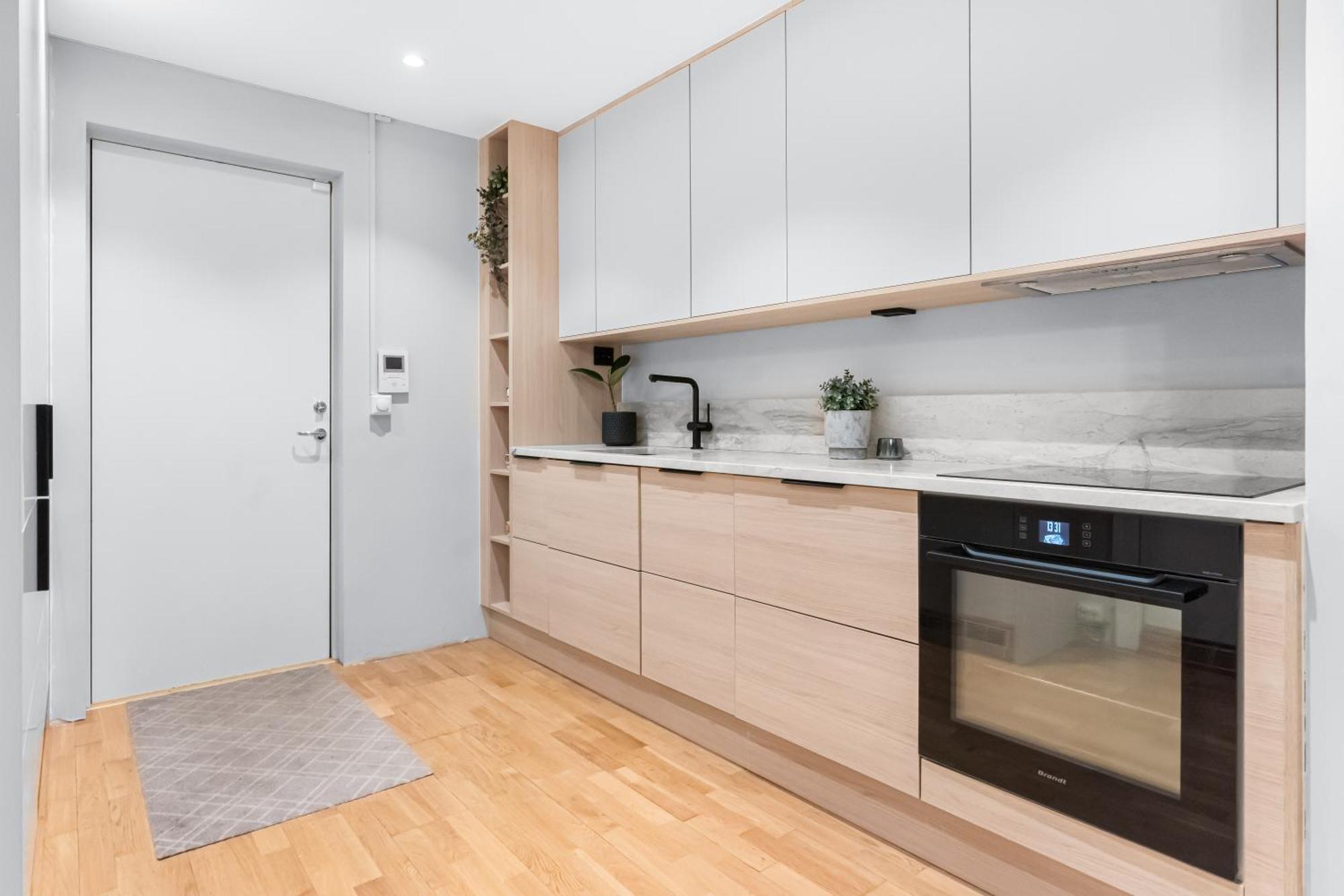 Modern - Luxury Neighborhood - 4 Pax